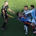 「見苦しい」「怖っ」試合終了後に乱闘勃発　アルゼンチンMFパレデスの強烈パンチにネット騒然