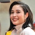 ｢カッコええ八咫烏背負ってる｣W杯決勝直前に女優・広瀬アリスが日本代表の特別仕様｢白｣ユニフォーム姿公開！｢え、何この八咫烏と日の丸プリント…めちゃいい…｣