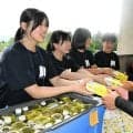 「小児がん患者へ支援を」高校生が呼びかけ　球場でレモネードを販売