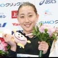 【競泳】東京五輪出場の五十嵐千尋さん結婚、黒ドレス姿で新郎と幸せショット報告