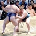 安青錦が１０勝目、大関復帰を決める　１敗で首位守り、史上初の復帰場所での優勝も視界入る