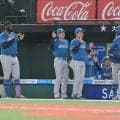 日本ハム今季３度目２桁得点大勝　連敗２でストップで貯金１０　野村、レイエス、万波に一発　先発の北山は６回１失点で自己最多に並ぶ９勝目