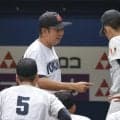横浜　村田監督「本人と話をして行けるところまで」織田翔希の交代機について言及　患部は「右足のハムストリングのところ」