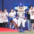 【中日】２年連続でドアラが「赤ちゃんハイハイレース」登場、よだれ掛けとおしゃぶり装着