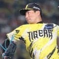 終盤の甲子園にまさか２度の悲鳴　延長十回に岩崎が勝ち越し２ラン被弾　九回は才木が完封まで“あと１球”から逆転２ラン浴びる