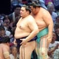 横綱・大の里、１４日目にやっと勝ち越し　前日カド番脱出の琴桜から白星