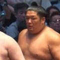 「柄がわからん」「これはカッコイイ」尊富士、“個性的すぎる”化粧まわしが話題