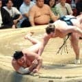 安青錦、２敗単独トップ守って３度目Ｖに王手…左足の痛みを抱えながら尊富士退ける　「男から見てもかっこいい」C・ロナウドに学ぶストイックさ