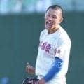 花咲徳栄が２年ぶり９回目の優勝　春夏連続甲子園　プロ注目対決は右腕黒川がピンチで浦学・内藤封じる　５番・奥野が決勝二塁打