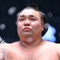 霧島、勝って優勝決定ともえ戦へ　安青錦と熱海富士との決戦に臨む　琴桜から白星