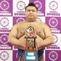 高安７度目の敢闘賞「疲れの方が大きい。ベストは尽くせた。出し切りました」