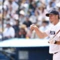 ドジャースで経験した“どん底”　異色の監督が甲子園へ…選手が「ロバートさん」と呼ぶ理由