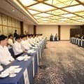 日本プロ野球選手会と１２球団オーナーらの異例の会談がスタート