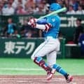 【球宴】万波中正が５回に勝ち越し適時打　球場ビジョンでまさかの失恋告白