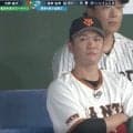「ヤバすぎだろw」巨人・坂本勇人、ベンチでまさかの“毒舌連発”！「これはウケる」「仲良すぎ」中日・大野の投球をイジる“マイク”が話題に