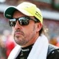 【F1】アロンソは喜びを抑えて小さくガッツポーズ　アストンマーティン・ホンダが「レース」に戻ってきた