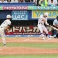 チームを勇気付けるスイング　関東第一の井口瑛太主将が先制適時打