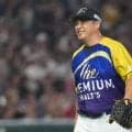引退から5年も…元MLB右腕は「やっぱすごいな」　豪速球に球場騒然「140キロ超えそう」