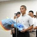 いざ甲子園、日南学園主将「全力プレーで戦う」　宮崎空港で出発式