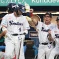 ヤクルト　後半戦開幕戦でいきなりイケヤマジックさく裂　才木キラーの丸山和と古賀のクリーンアップ起用ズバリで二回に２点を追加