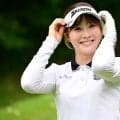 「可愛すぎてだめ」22歳人気女子ゴルファー、黒のノースリーブ姿を披露　真夏の最新オフショットに「最高に素敵です」