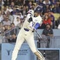 大谷翔平　第４打席は二ゴロ　内角球にバットが真っ二つ　折れたバットの先も二塁付近まで飛ぶ