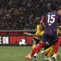 「Jとは基準が違う」FC東京が唖然…ドルトムントFWの“理不尽反転シュート”に国立騒然！「スペースない中で…」「えぐ」