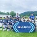 元メジャーリーガーの斎藤隆氏、マック鈴木氏が子どもたちに野球教室「基礎的なことを大事に」
