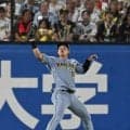 阪神　前川がまさかの適時失策　打球に追い付きながら痛恨落球　骨折から緊急昇格→即先発も悪夢に呆然