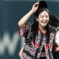 「めちゃくちゃ可愛いね」東京ドームに降り立った27歳モデルの豪快へそチラ始球式が話題「美しい腹筋」「攻めてるなー」