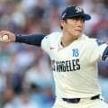「君も二刀流に挑戦するのか？」山本由伸の“豪快アーチ”に米騒然　「大谷にライバル出現」「ヤマに不得意なことってあるの？」