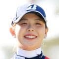 吉田優利が妹の優勝祝賀会に参加…日本一有名なCMのお父さん犬がゲストで訪れて姉妹大喜び