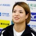 阿部詩、２歳誕生日の愛犬を祝福抱っこ「生まれてきてくれてありがと。幸せにするぞ～」と誓い