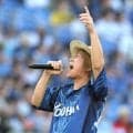 きただにひろしがハマスタに降臨　麦わら帽子姿で生歌披露