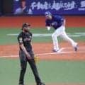 阪神まさか逆転負け　ドリスが九回に３失点、２点リード守れず　先発・才木は８回２失点　佐藤輝が初回に２３号２ラン