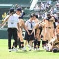遊学館が猛反撃も及ばず　最大６点ビハインドを１点差まで詰め寄るも選手は涙「１勝を叶えられず悔しい」１１年ぶり夏の甲子園で初戦敗退