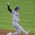 大谷翔平　二盗試みるも無念のタッチアウト→塁審へ右手を振りセーフを猛アピール　ド軍ベンチはリクエストせず