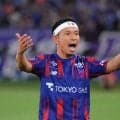 長友佑都の現役続行にSNS歓喜「ブラボーさんがいないとFC東京は成り立たない」