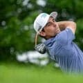完全優勝へニーマンが2打差首位 浅地洋佑は14位／LIV