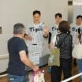 阪神　被災地熊本出身の大竹らが募金活動に参加「自分もできることをやっていきたいという気持ちに」