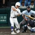 エンドランで「勝負弱さ」一転の2点適時二塁打　霞ケ浦の村上主将