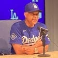 ロバーツ監督、対右腕打撃低調のテオに厳しい指摘「チームの基準に達していない」１０４億円砲は対左腕で起用へ　前夜好機で代打理由も改めて説明
