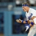 ロバーツ監督がコールの「姿勢」を絶賛「毎日試合に出てる選手たちにも求めている」