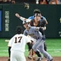 阪神・坂本が値千金の逆転２ラン　プロ初勝利を目指す下村を強力援護