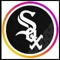 【MLB】ラテン音楽の人気女性歌手　黒のクロックトップとピンストライプで始球式