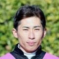 １５日に落馬した際に背部負傷の木幡巧也騎手　１６日は全９鞍で乗り替わり