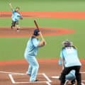 【西武】43歳になったおかわり中村剛也が今季初長打＆初打点「ムカイカゼ」の追い風に乗って