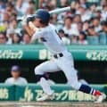 【甲子園】横浜、４回に追加点でリード広げる　安食琥太郎の一ゴロ、小林大雅の中前適時打