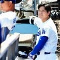 大谷翔平を見つめる超世界的スター「エモい」　“アツアツ”キスにファン興奮「首折れそう」