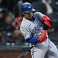 岡本和真、復活の134m弾　17試合ぶりの25号に敵地騒然…球団新人最多HR記録を更新